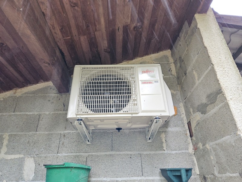 Chauffagiste climatisation réversible, entreprise RGE à Léognan en Gironde