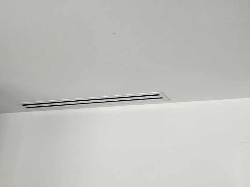 Pompe à chaleur gainable. Installateur clim gainable Mitsubishi à la brède